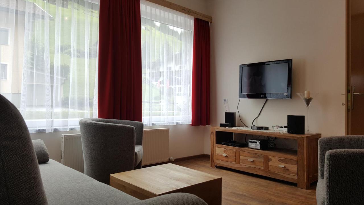 Appartement Juns Tux Luaran gambar