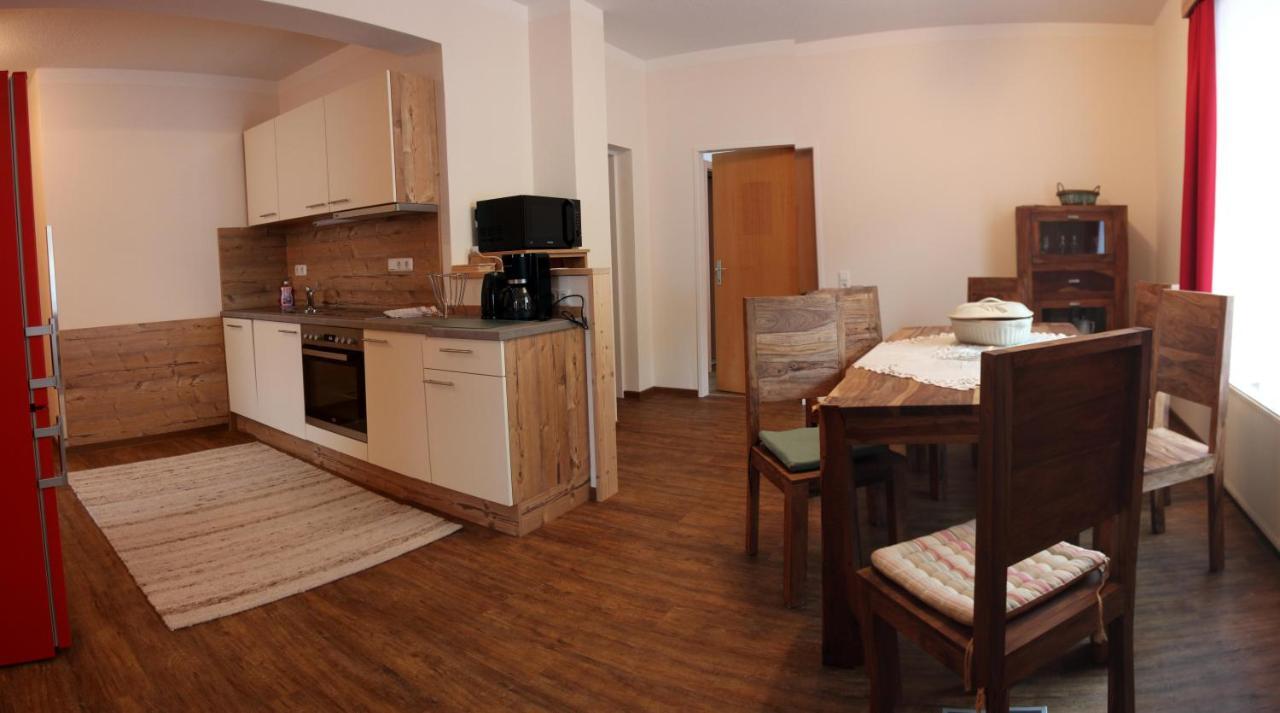 Appartement Juns Tux Luaran gambar