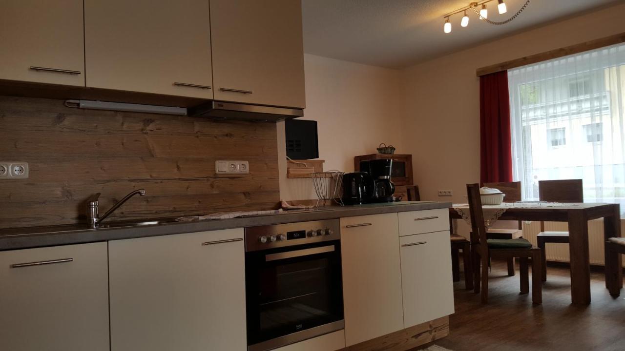 Appartement Juns Tux Luaran gambar